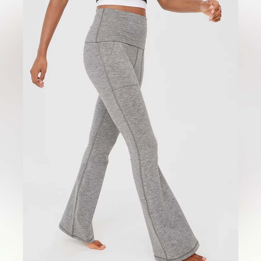 OFFLINE By Aerie The Hugger High Waisted Foldover Flare Legging